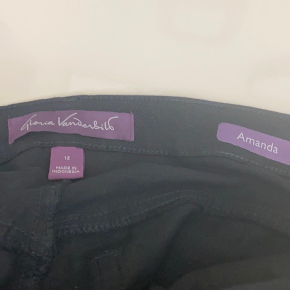 Gloria Vanderbilt AMANDA Classic Fit Tapered Black Jeans sz: 12 NWT - Picture 4 of 7
